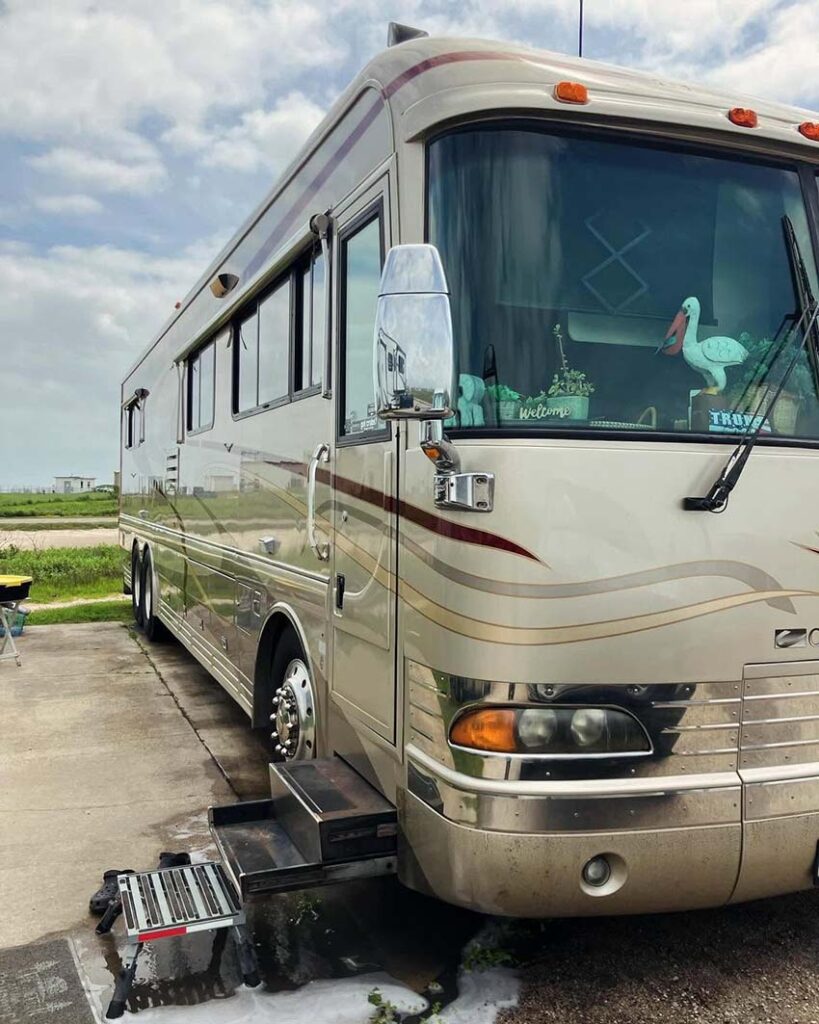 freedom rv detailing 2